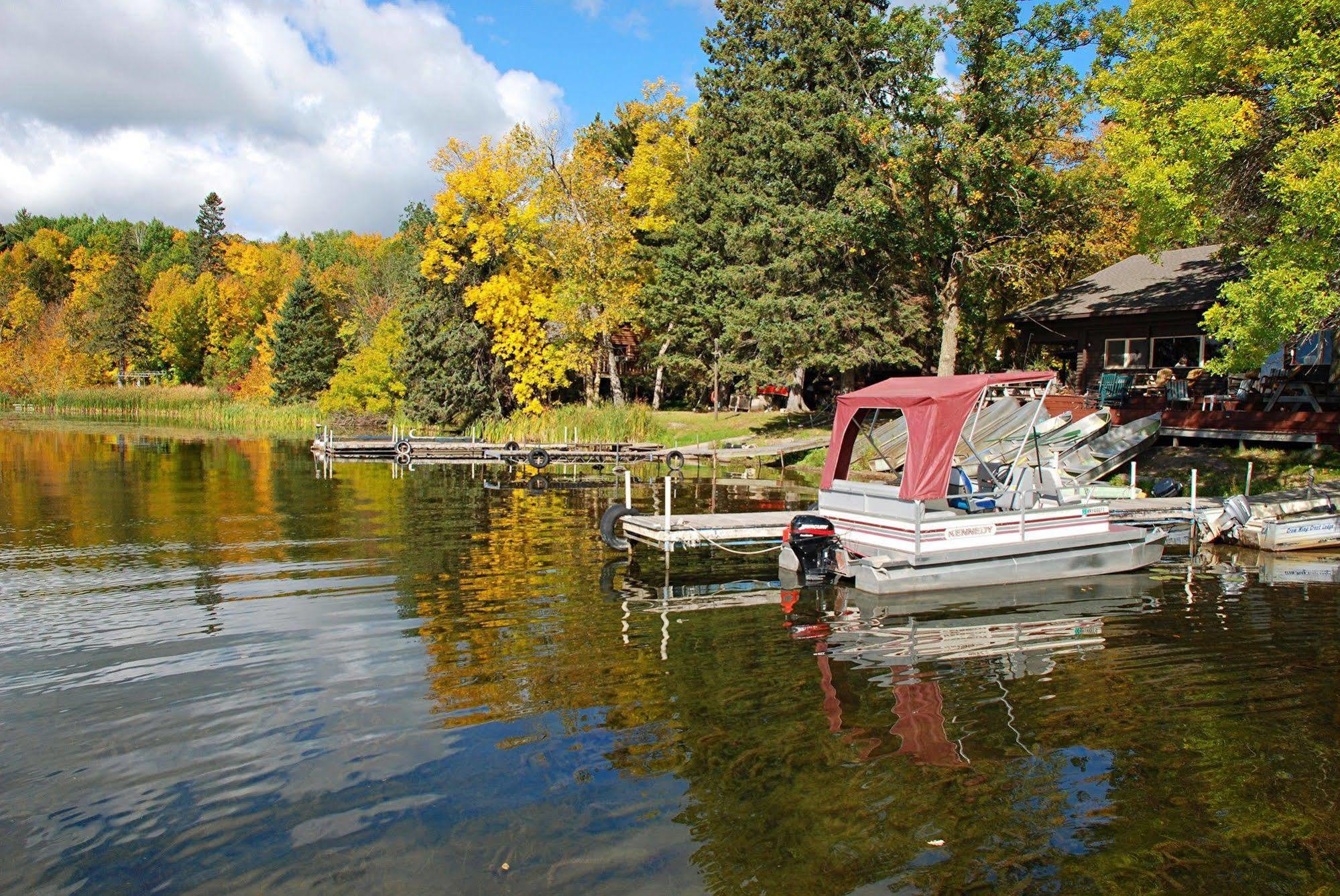 Crow Wing Crest Resort Akeley Esterno foto